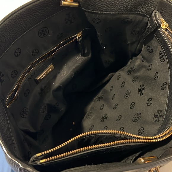 tory burch mcgraw leather tote bag black with gold accents large - Picture 6 of 6